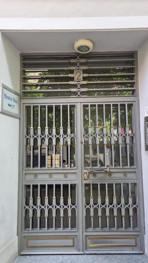 Hostal Vara 马德里 外观 照片