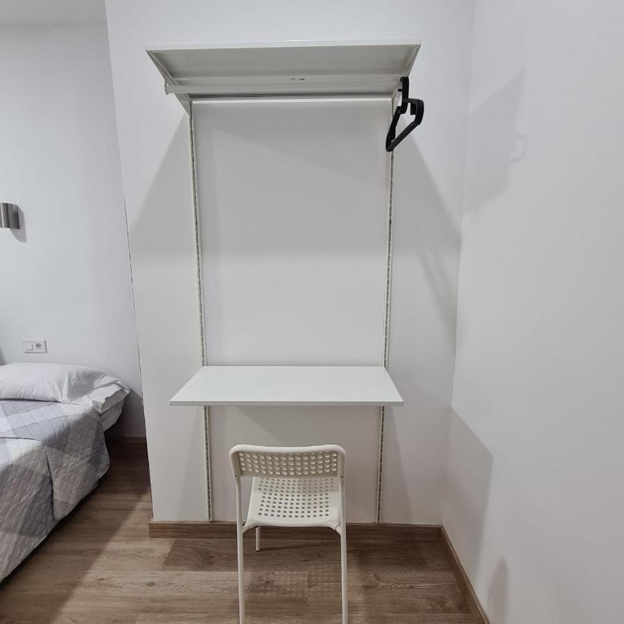 Hostal Vara 马德里 外观 照片